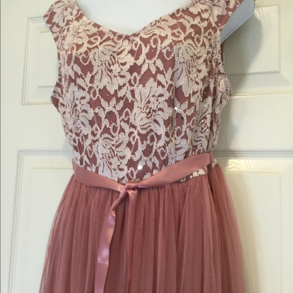❤️PRETTY LONG DRESS❤️ - Picture 2 of 8